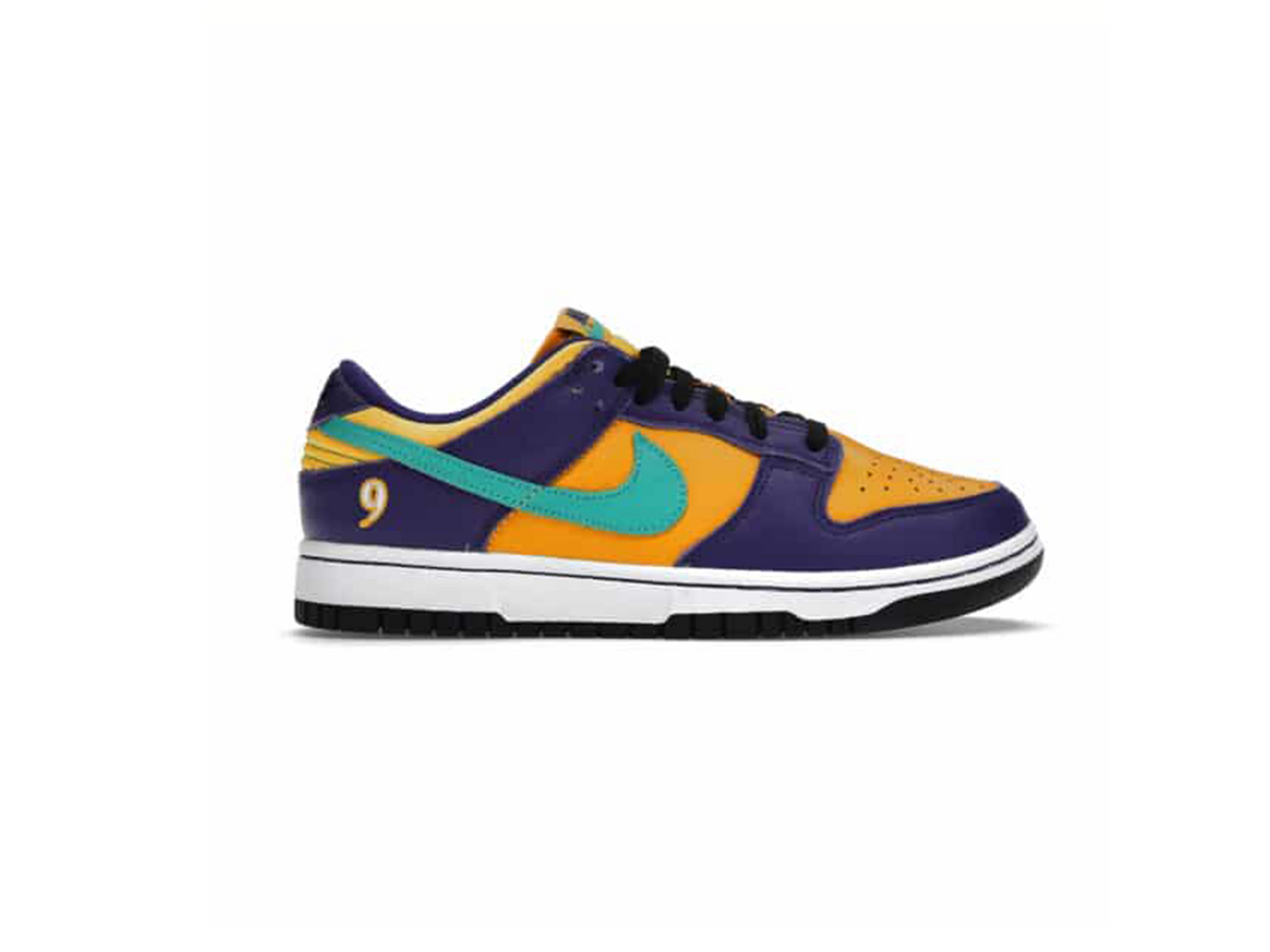 Nike Dunk Low LX