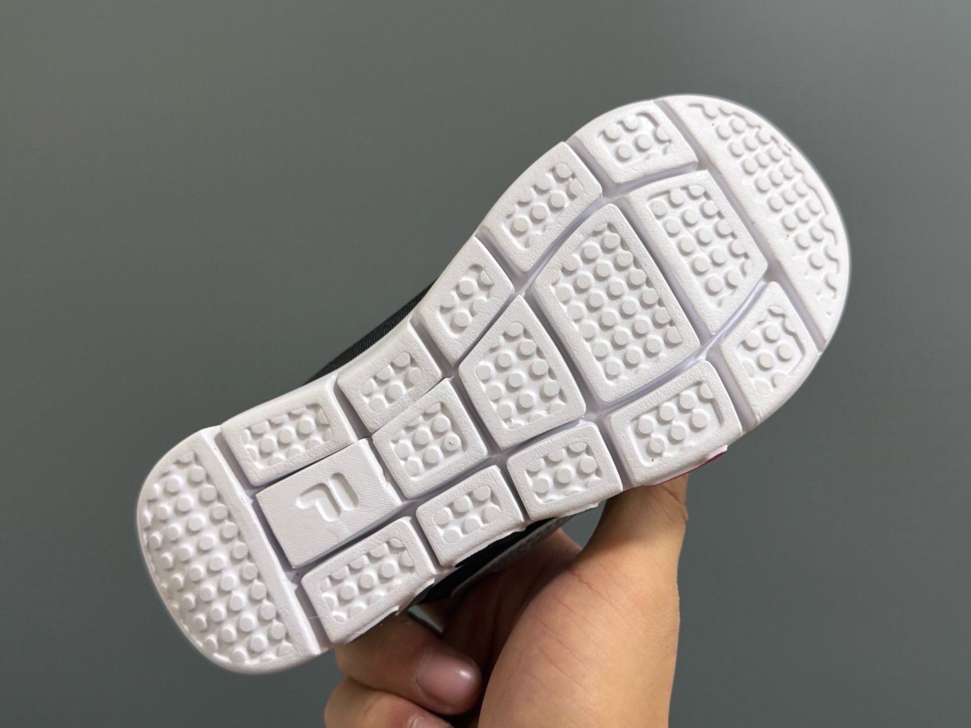 FILA Baskets Enfant Slip-On