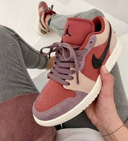 AIR JORDAN 1 Low CANYON