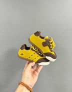 Nike Baskets Rétro Enfant à Lacets