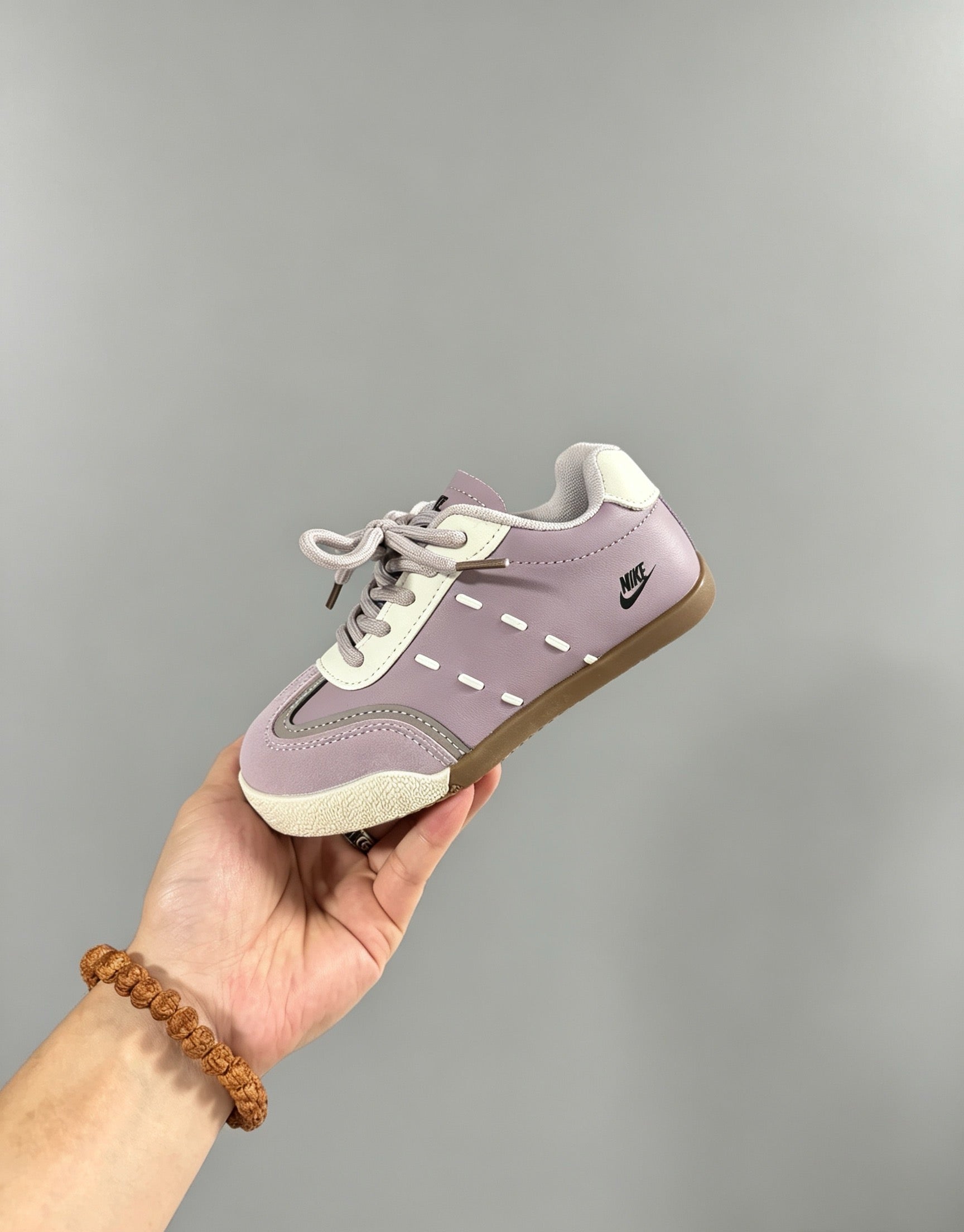 Nike Baskets Rétro Enfant à Lacets