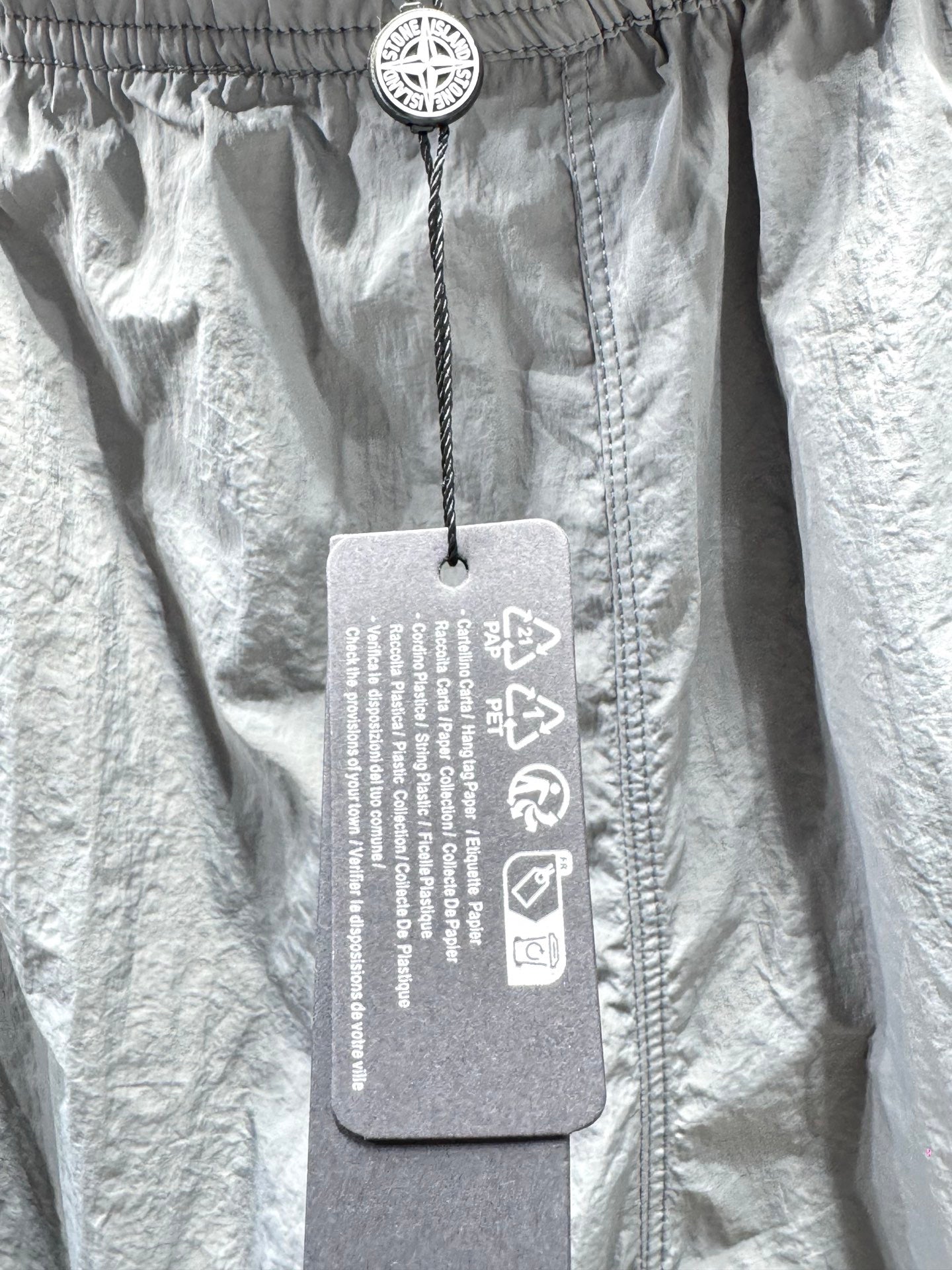 Short de bain Stone Island Nylon Metal gris argenté - détail