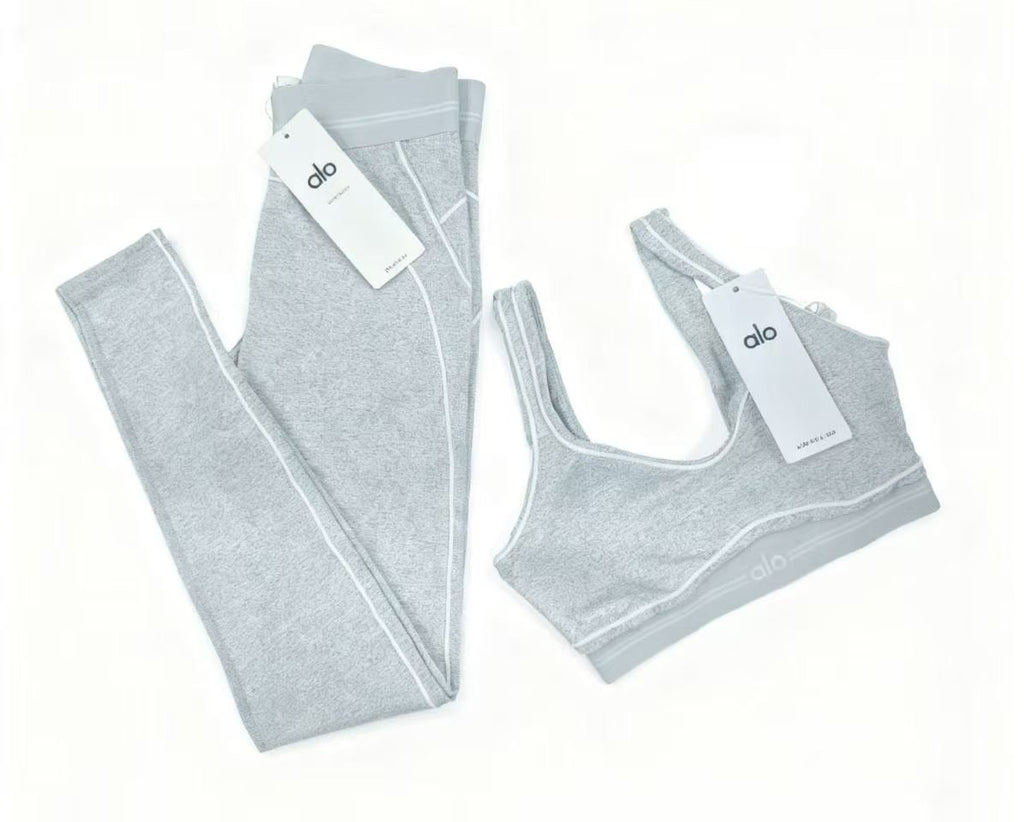 Ensemble Alo Yoga - Gris Chine