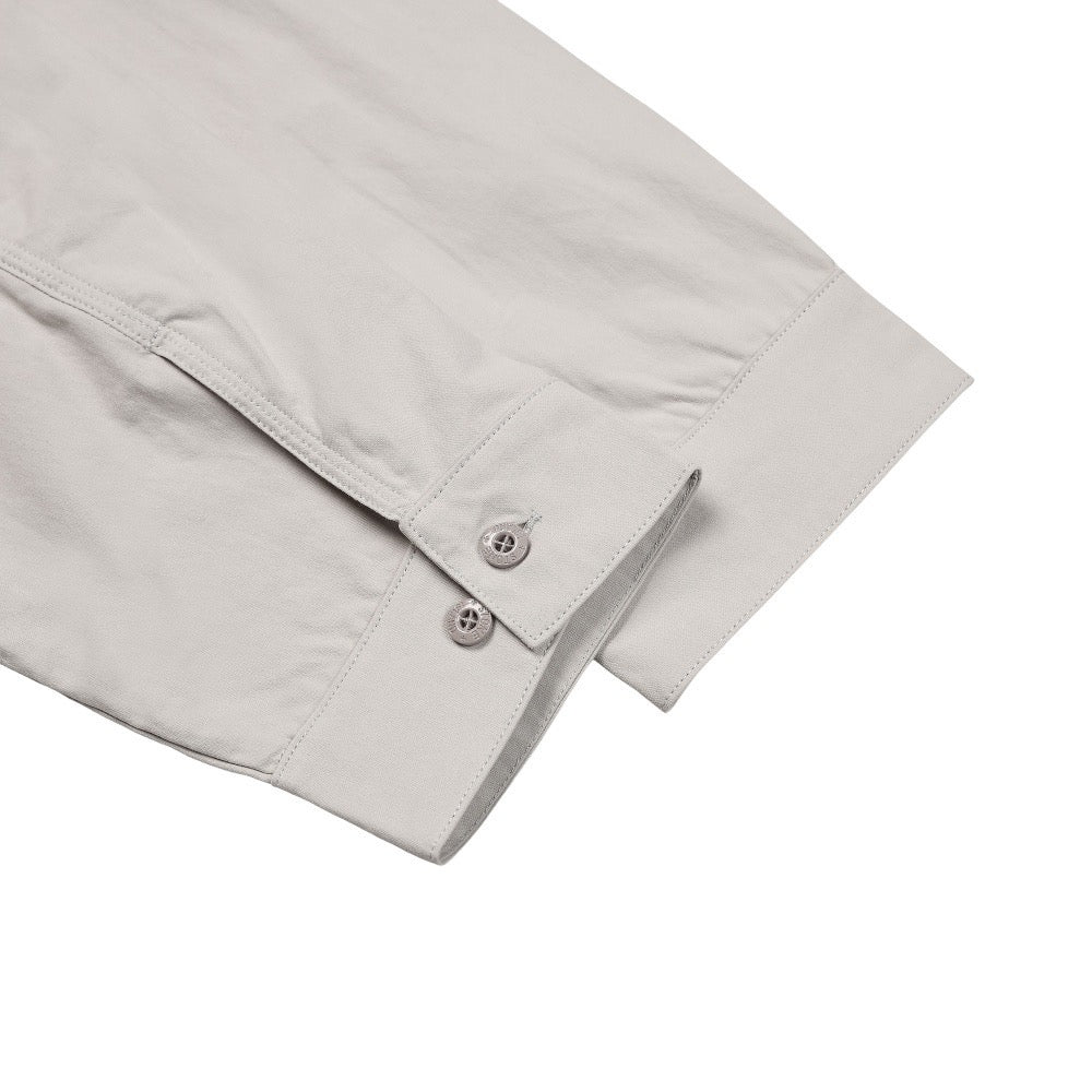 Surchemise Stone Island Ghost gris poudré - détail poignet