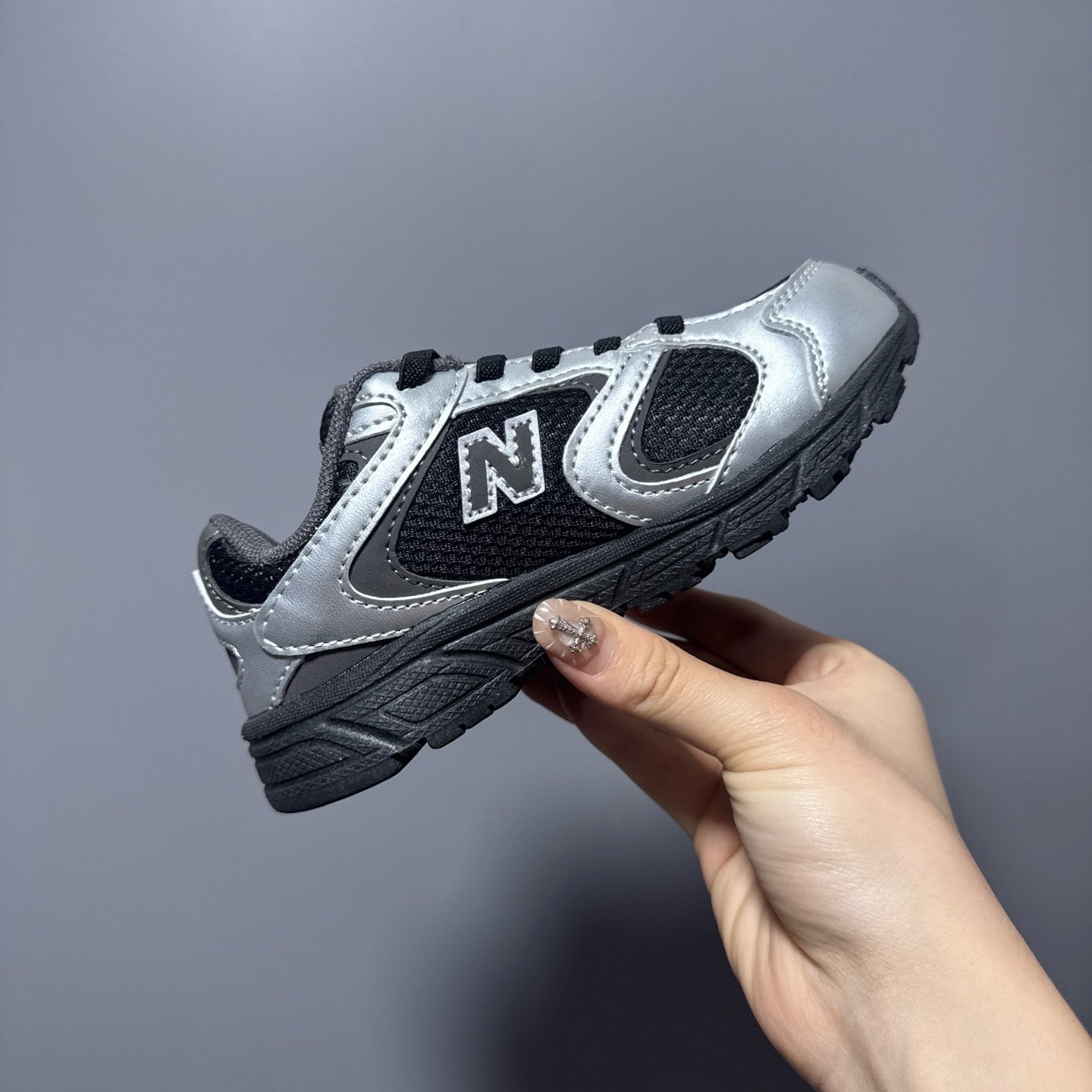 New Balance 408 enfant noir et gris - vue 6