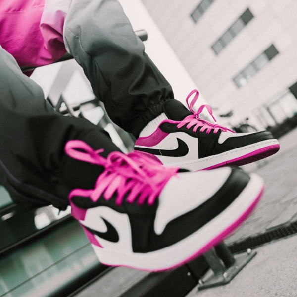 Air Jordan 1 Low Black Active Fuchsia