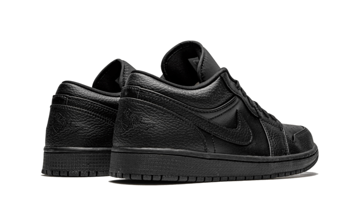 AIR JORDAN 1 Low TRIPLE BLACK