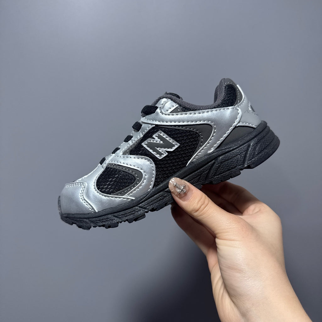 New Balance 408 enfant noir et gris - vue 7