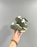 Nike Baskets Rétro Enfant à Lacets