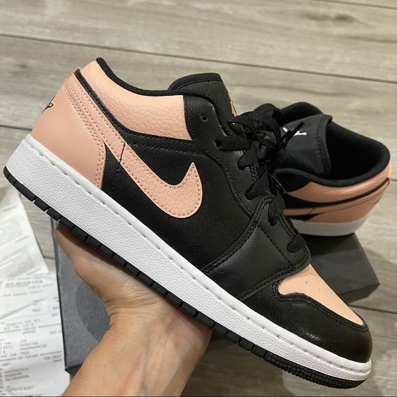 AIR JORDAN 1 Low CRIMSON TINT