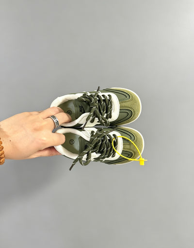 Nike Baskets Rétro Enfant à Lacets