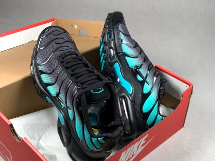 Nike Air Max Plus TN – Noir Vert Aurora