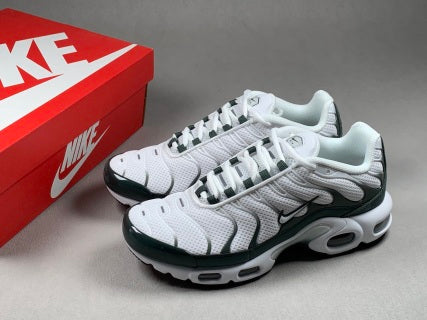 Nike Air Max Plus TN – Blanc Vert Vintage