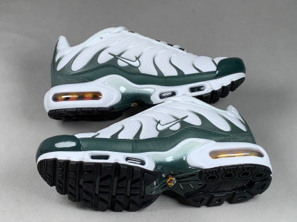 Nike Air Max Plus TN – Blanc Vert Vintage