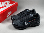Nike Air Max Plus TN – Noir Swoosh Multicolore