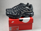 Nike Air Max Plus TN – Noir Métal Liquide