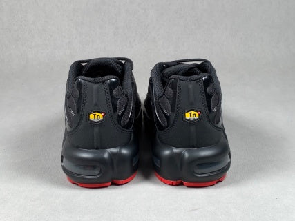 Nike Air Max Plus TN – Noir Rouge
