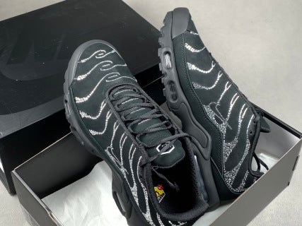 Nike Air Max Plus TN x Swarovski – Noir Argent