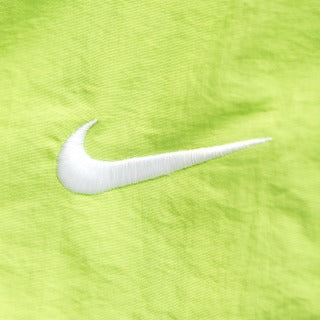 Short Nike à logo brodé multicolore